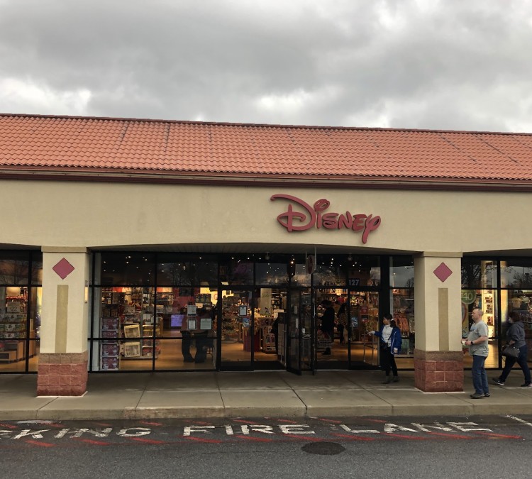 Disney Store (Hershey,&nbspPA)